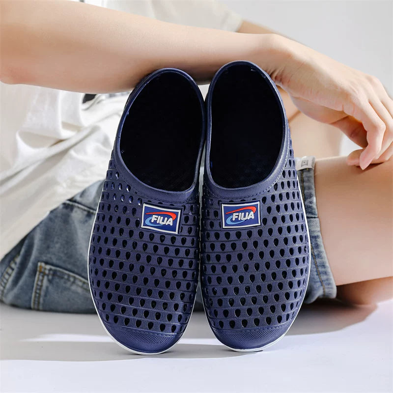Perforerede slip-on træsko — Venzelo