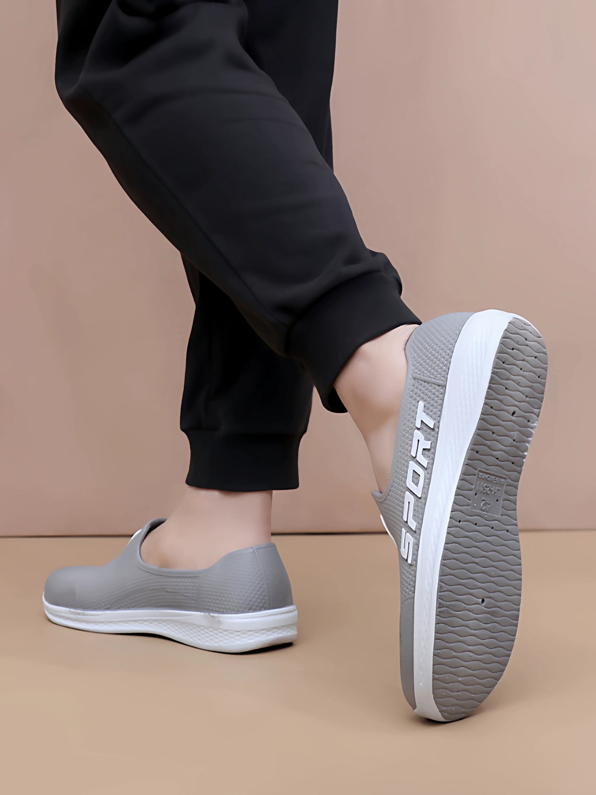 Grå Slip-On Træsko Bund Sål Med Sport Logo — Nordleva