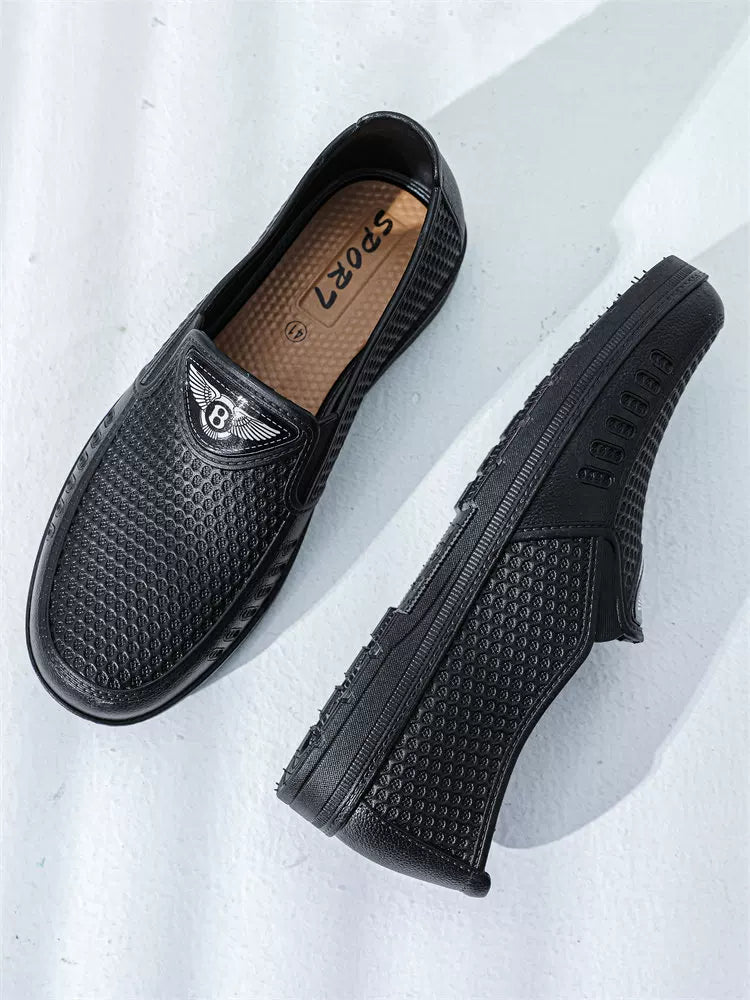 Sort Herre Slip-On Sko Med Netmønster, Overdel og Sål — Nordleva