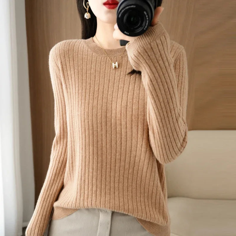 Ribstrikket Pullover