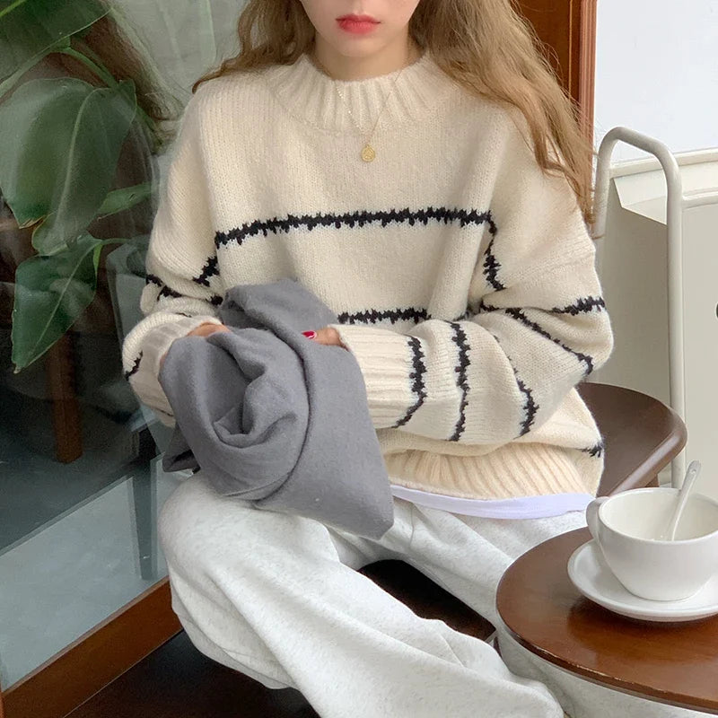 Afslappet Strikket Stribet Sweater