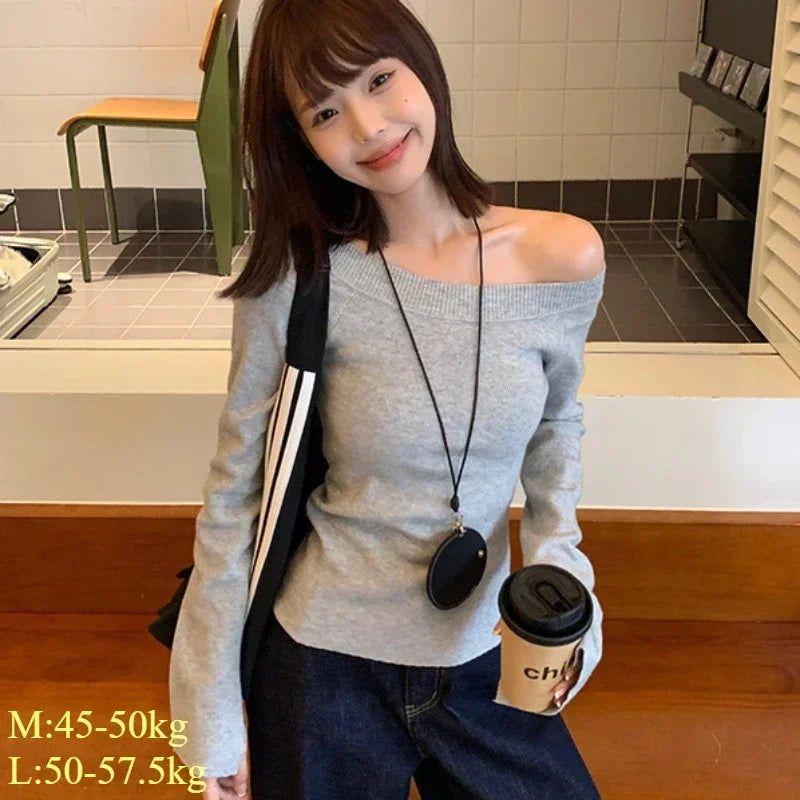 Off-Shoulder-Strikbluse