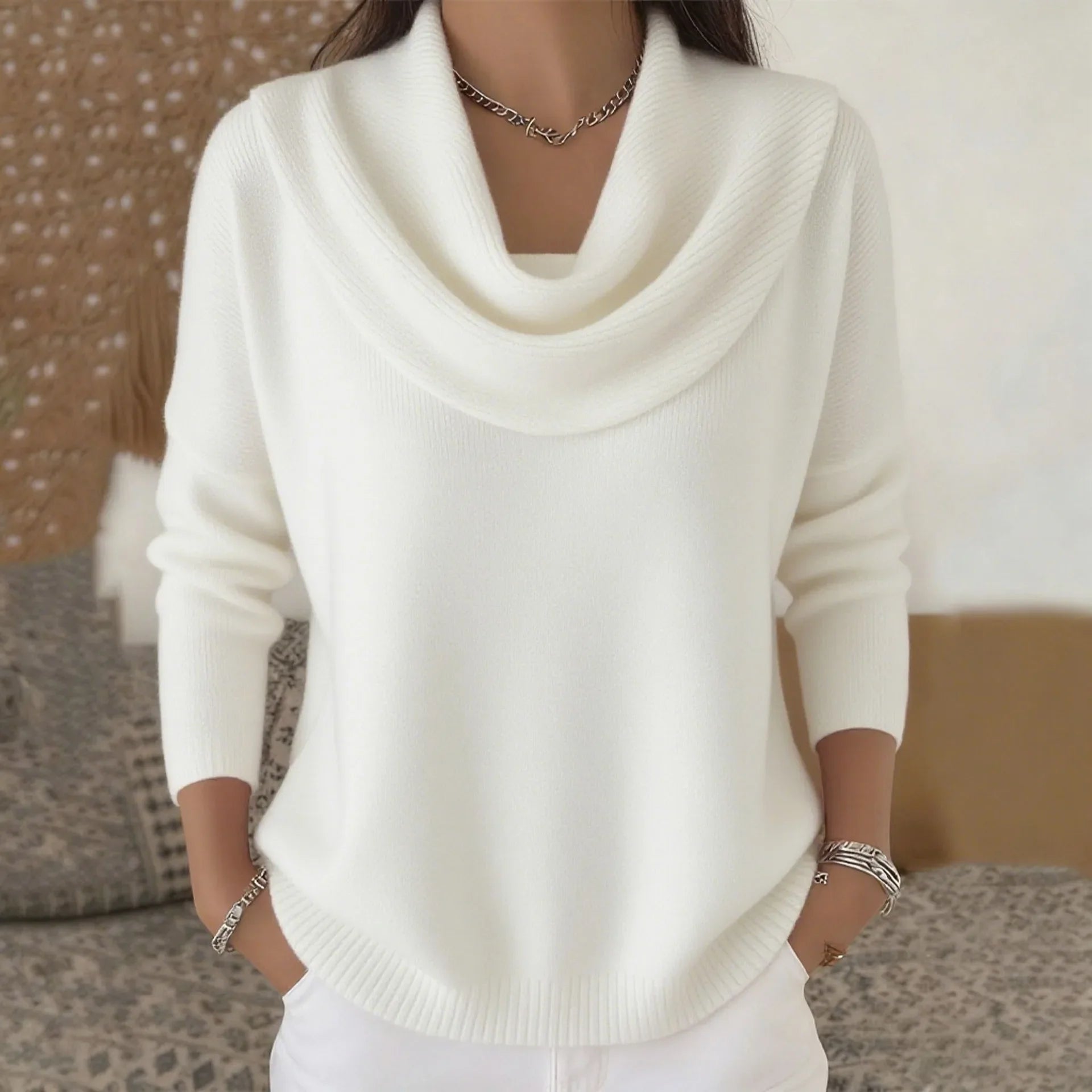 Finstrikket Pullover Med Draperet Krave
