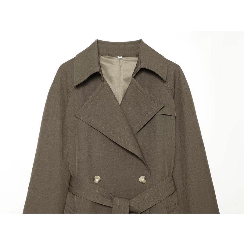 Lang Trenchcoat Med Brede Slag