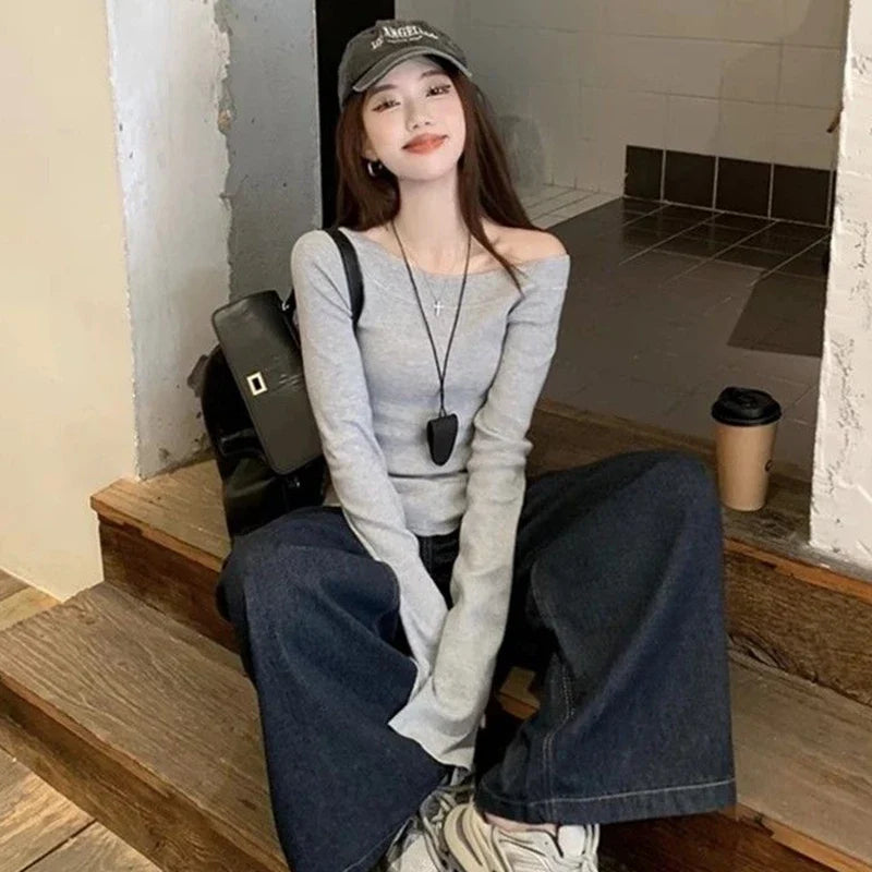 Off-Shoulder-Strikbluse