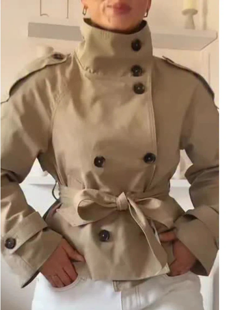 Kort Trenchcoat Med Høj Krave