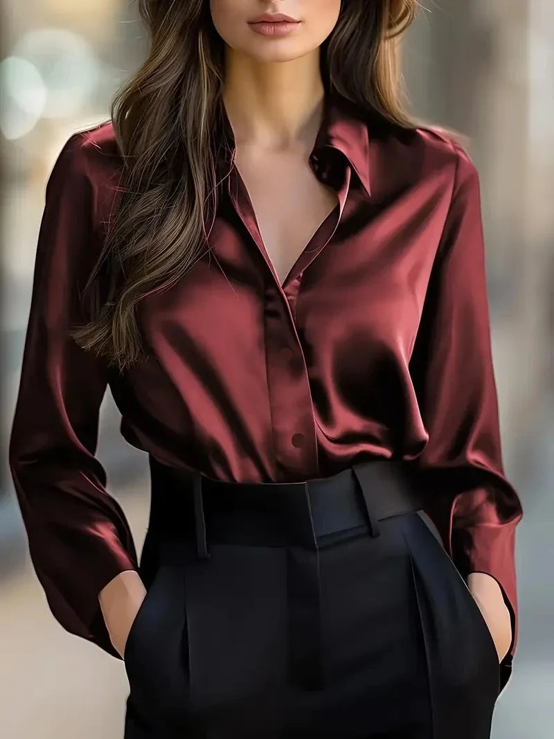 Bluse I Satinlook Med Krave