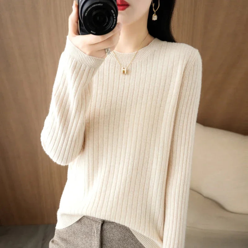 Ribstrikket Pullover