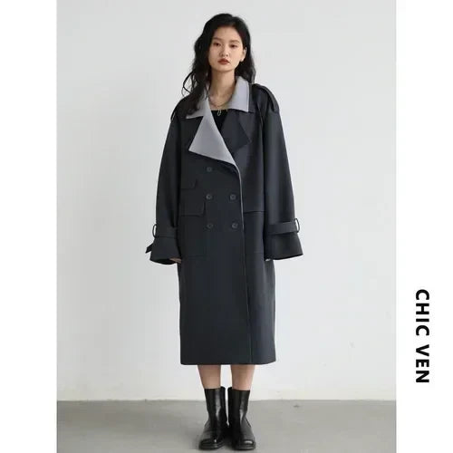 Lang Trenchcoat med Kontrastrevers
