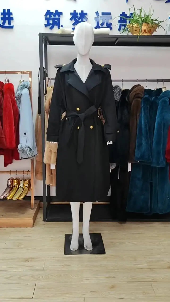Trenchcoat med Guldfarvede Knapper