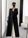 Trenchcoat med Guldfarvede Knapper