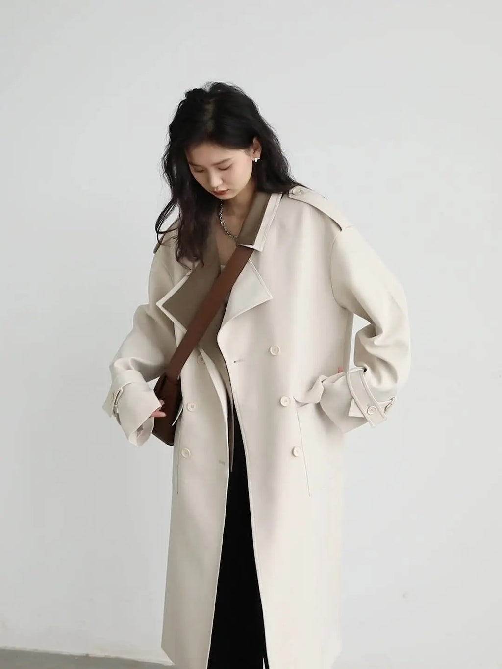 Lang Trenchcoat med Kontrastrevers