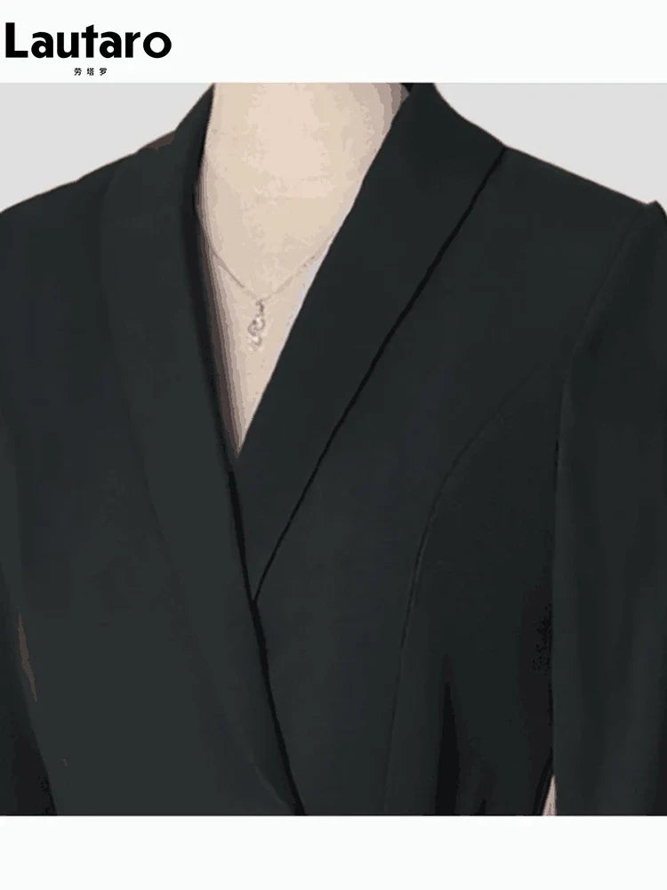 Figursyet Dobbeltradet Trenchcoat