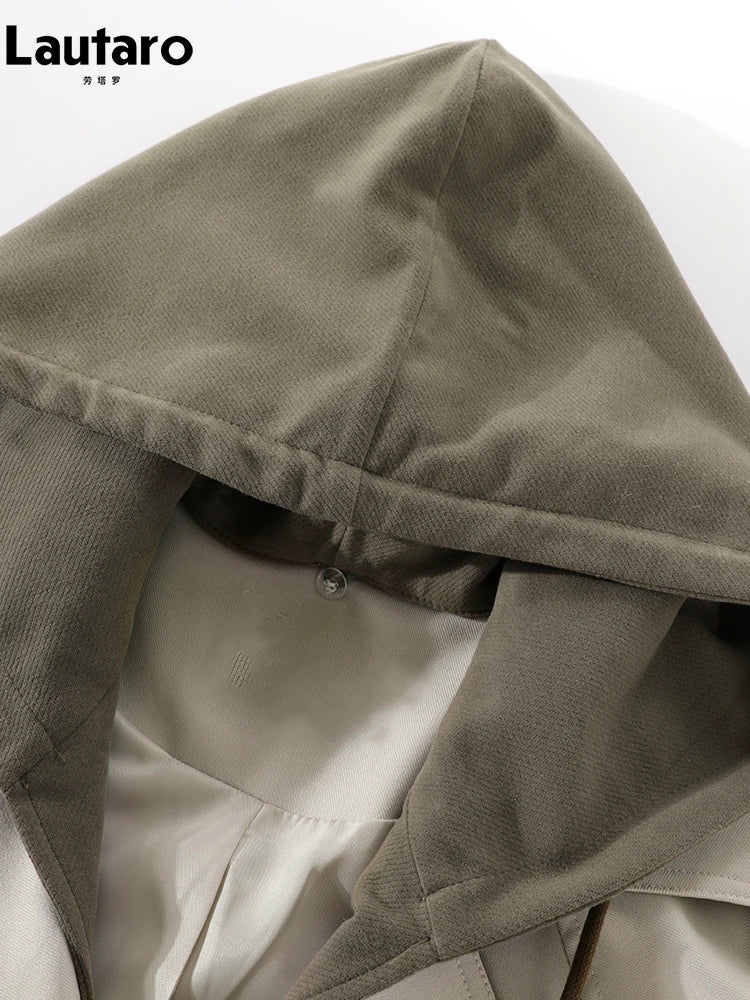 Trenchcoat med Hætte og Bælte