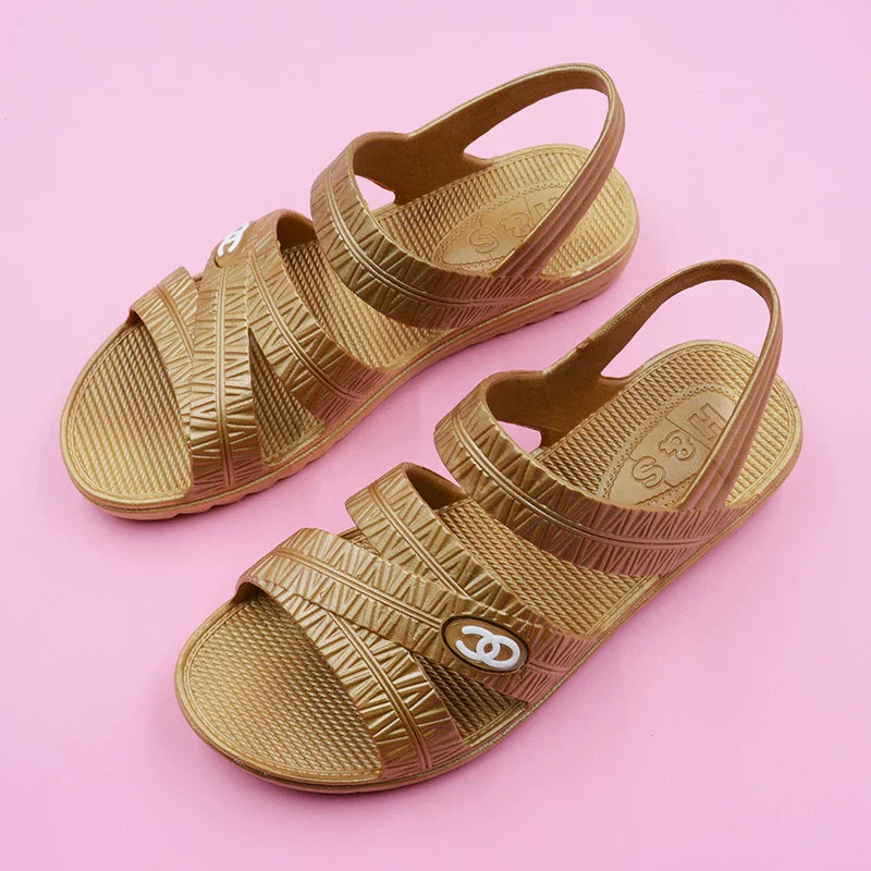 Beige Sandaler Med Elastiske Krydsstriber i Fronten — Nordleva